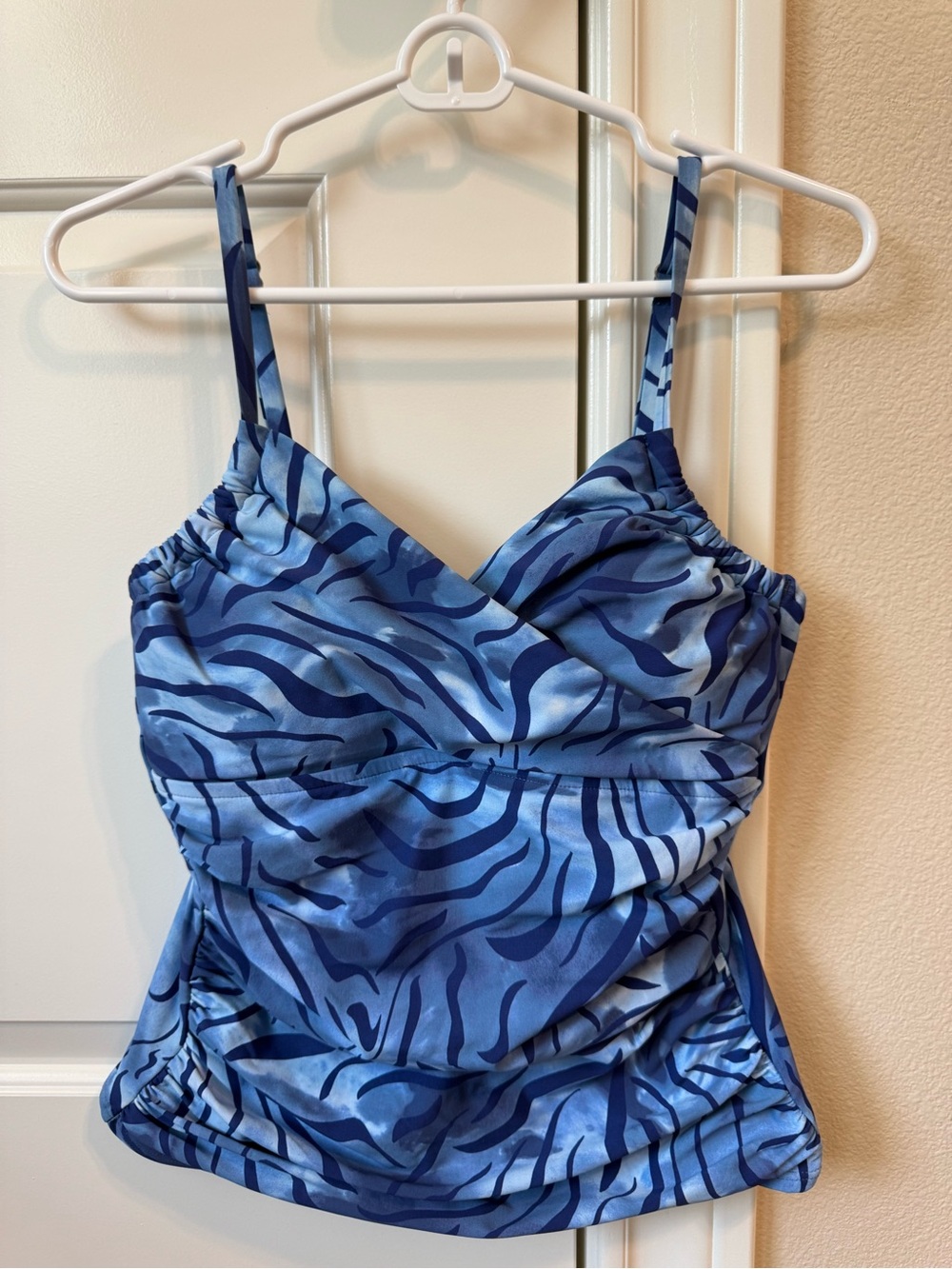 Sunsets Tankini Swimsuit Top